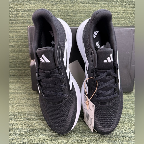 ADIDAS Runfalcon 5 Women’s Running Shoes Sizes 8. NEW - Picture 5 of 7